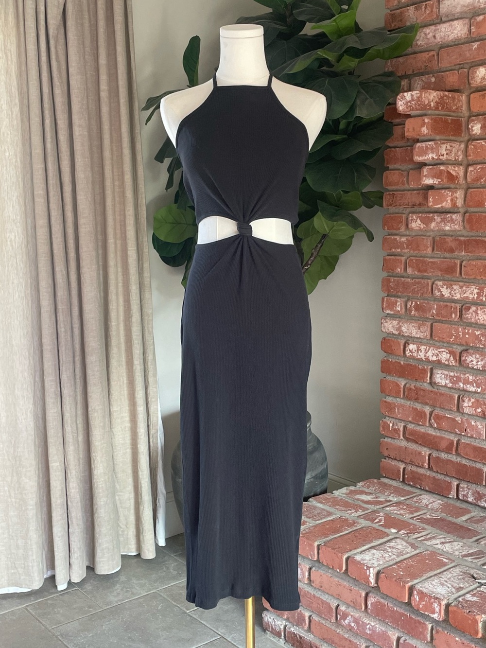 Black Halter Knot Midi Dress - Women